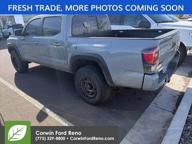Used 2017 Toyota Tacoma TRD Pro AWD/4WD image 7