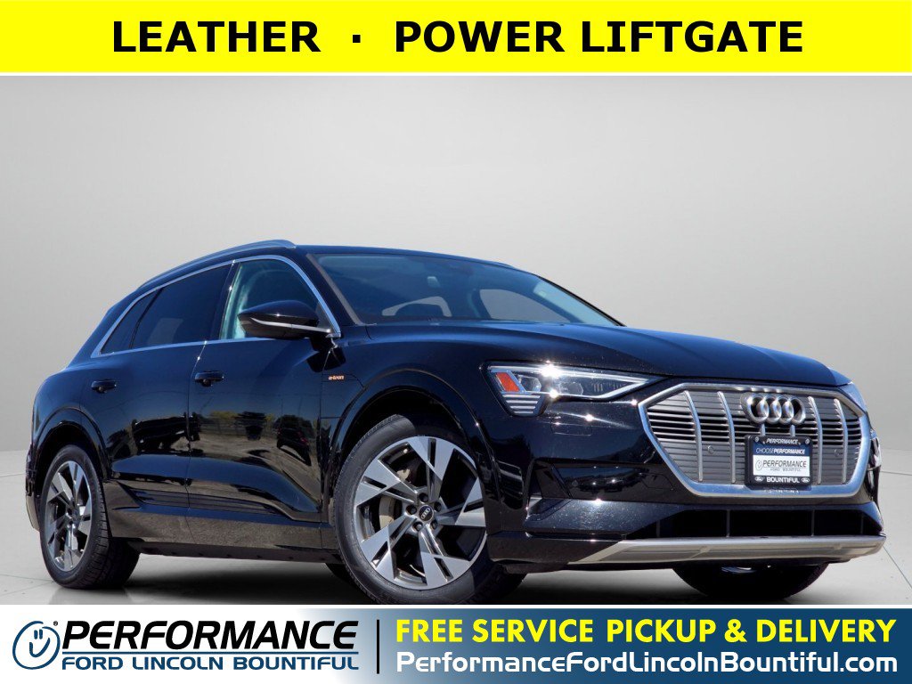 Used 2022 Audi e-tron Premium AWD/4WD image 1