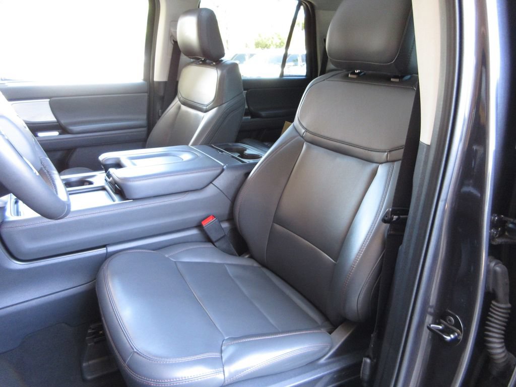 Certified 2025 Ford Expedition Max Active RWD image 11