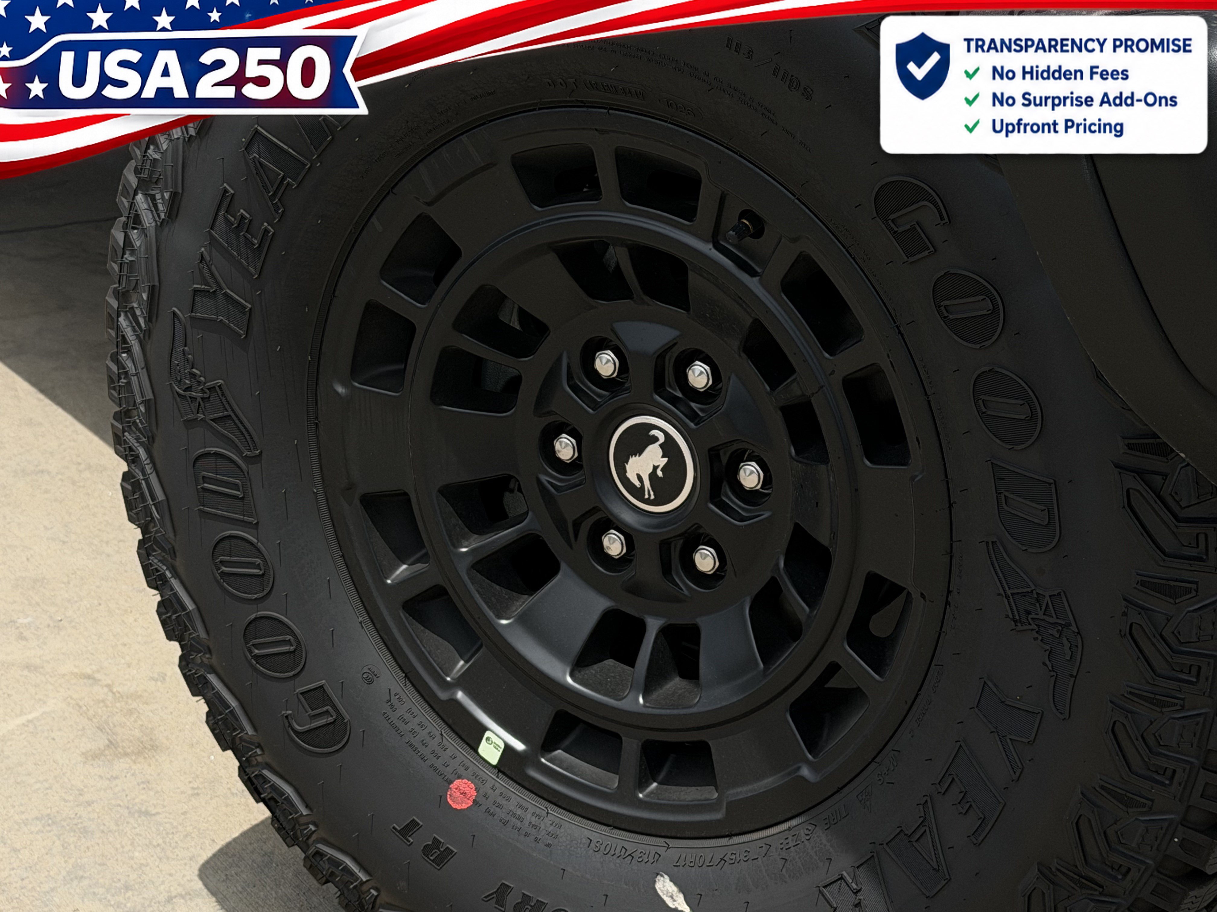 New 2026 Ford Bronco Badlands AWD/4WD image 10