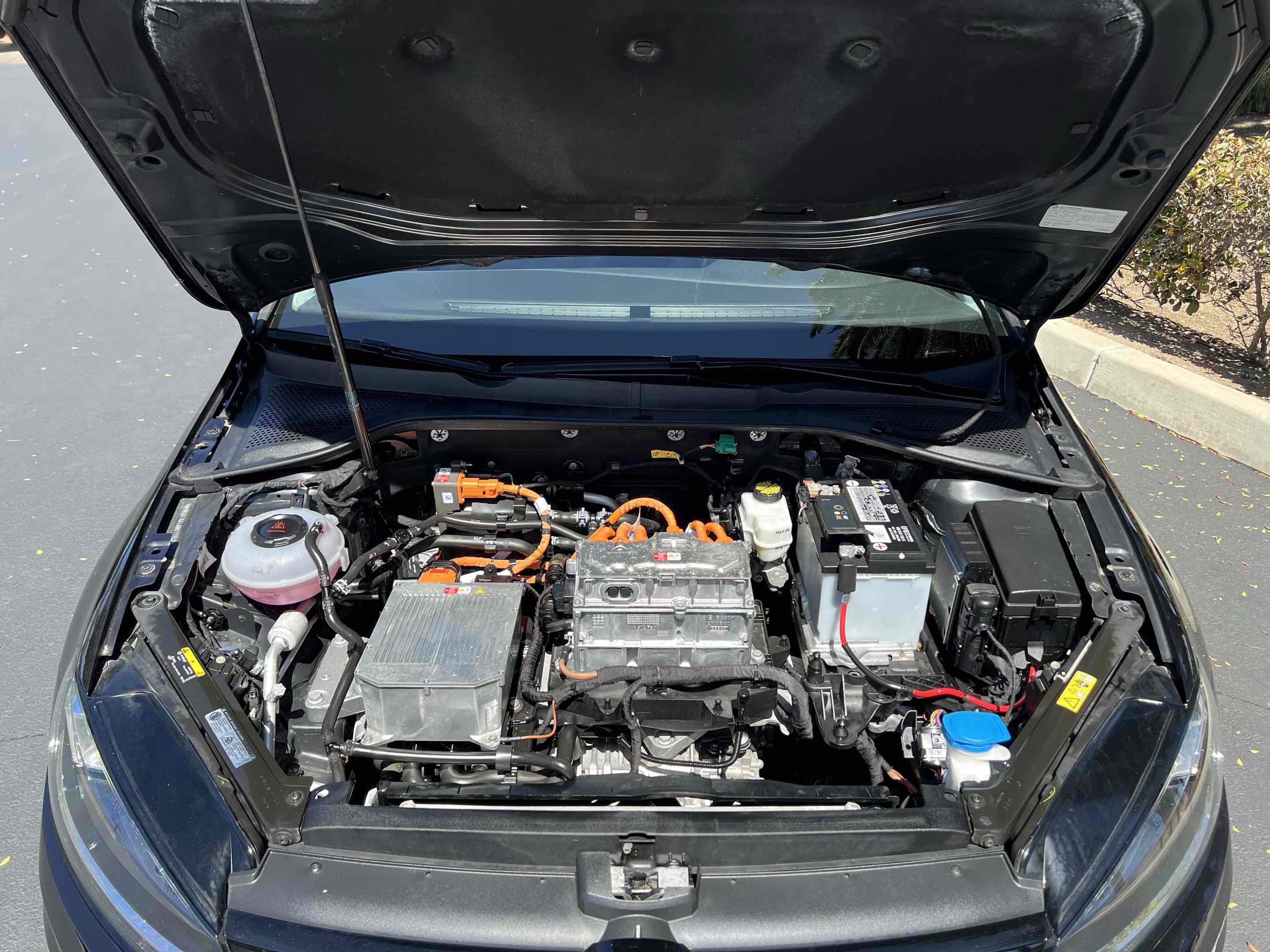 Used 2019 Volkswagen e-Golf SE w/ Driver Assistance Package FWD image 73