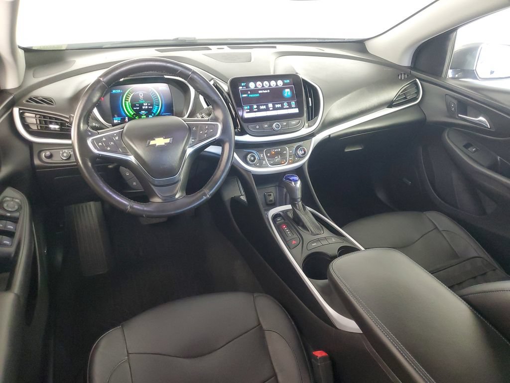Used 2018 Chevrolet Volt LT w/ Comfort Package FWD image 16