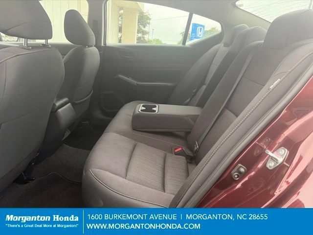Used 2025 Nissan Altima 2.5 SV FWD image 26