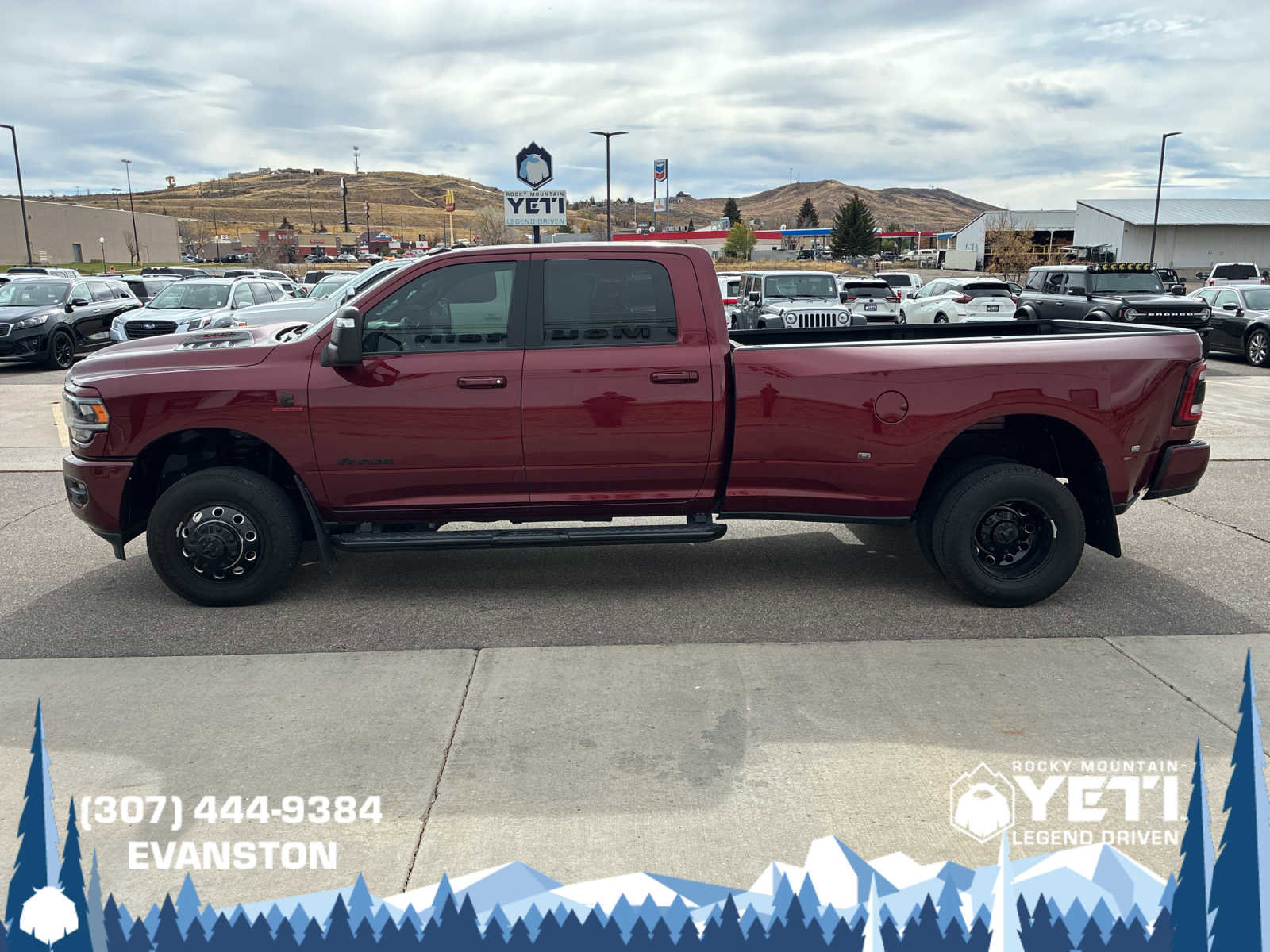 Used 2024 RAM 3500 Laramie w/ Night Edition image 6