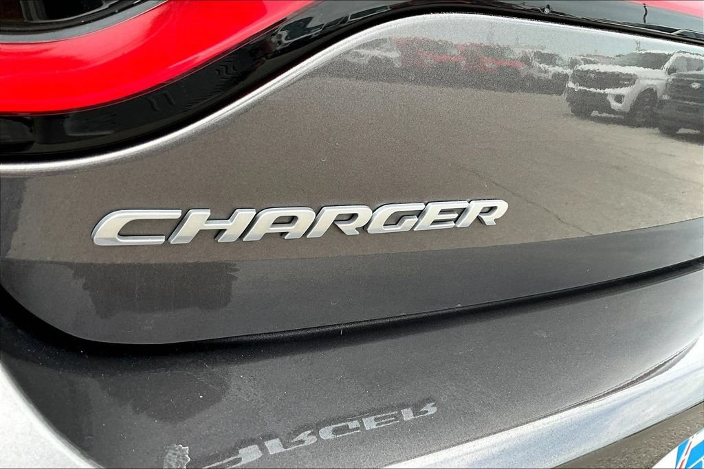 Used 2021 Dodge Charger SXT RWD image 33