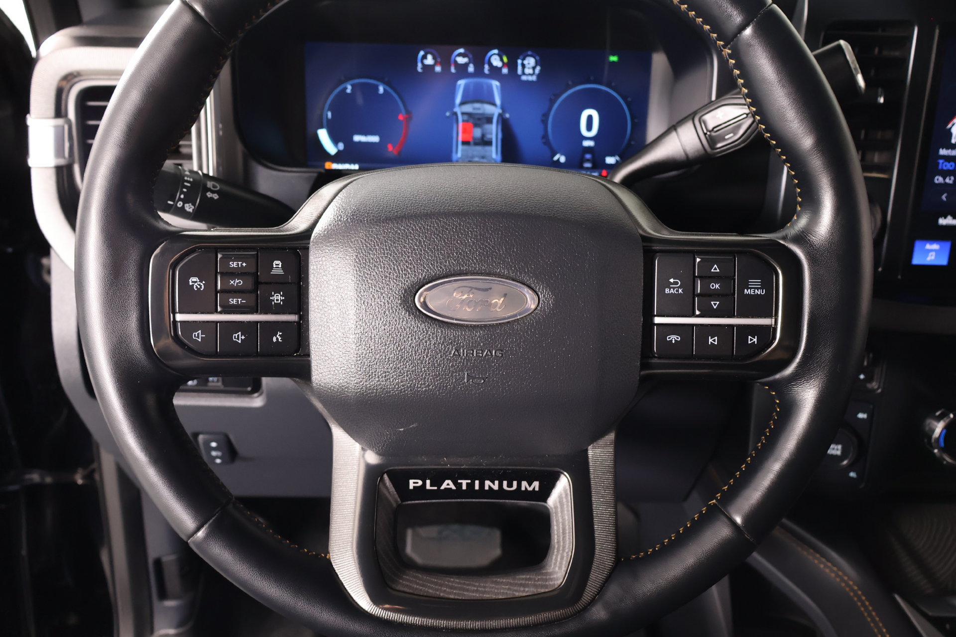 Used 2024 Ford F250 Platinum AWD/4WD image 3