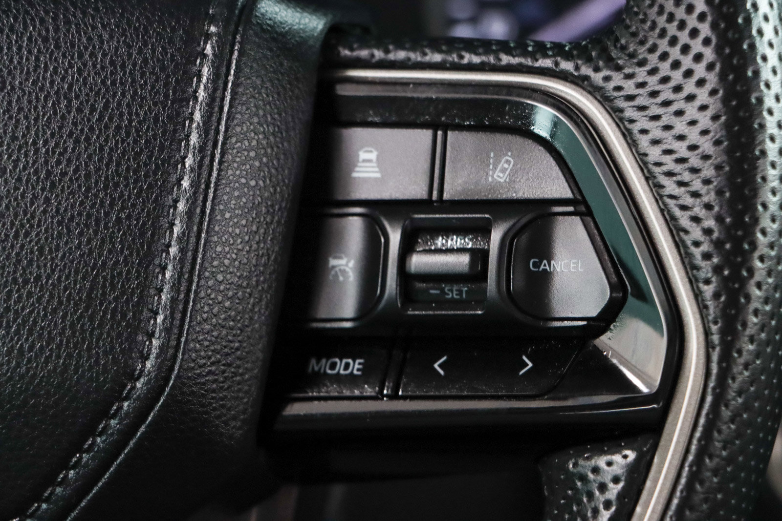 Used 2023 Toyota Tundra SR5 w/ TRD Off-Road Premium Package image 15