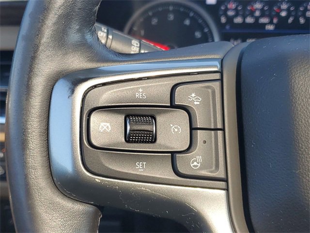 Used 2021 Chevrolet Suburban Premier w/ Premium Package image 23