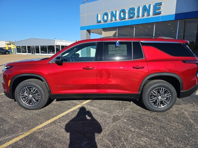 New 2026 Chevrolet Traverse LT image 4