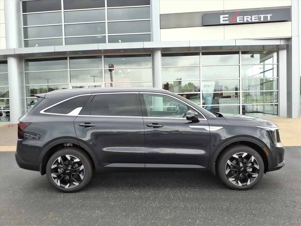 New 2026 Kia Sorento EX AWD/4WD image 3