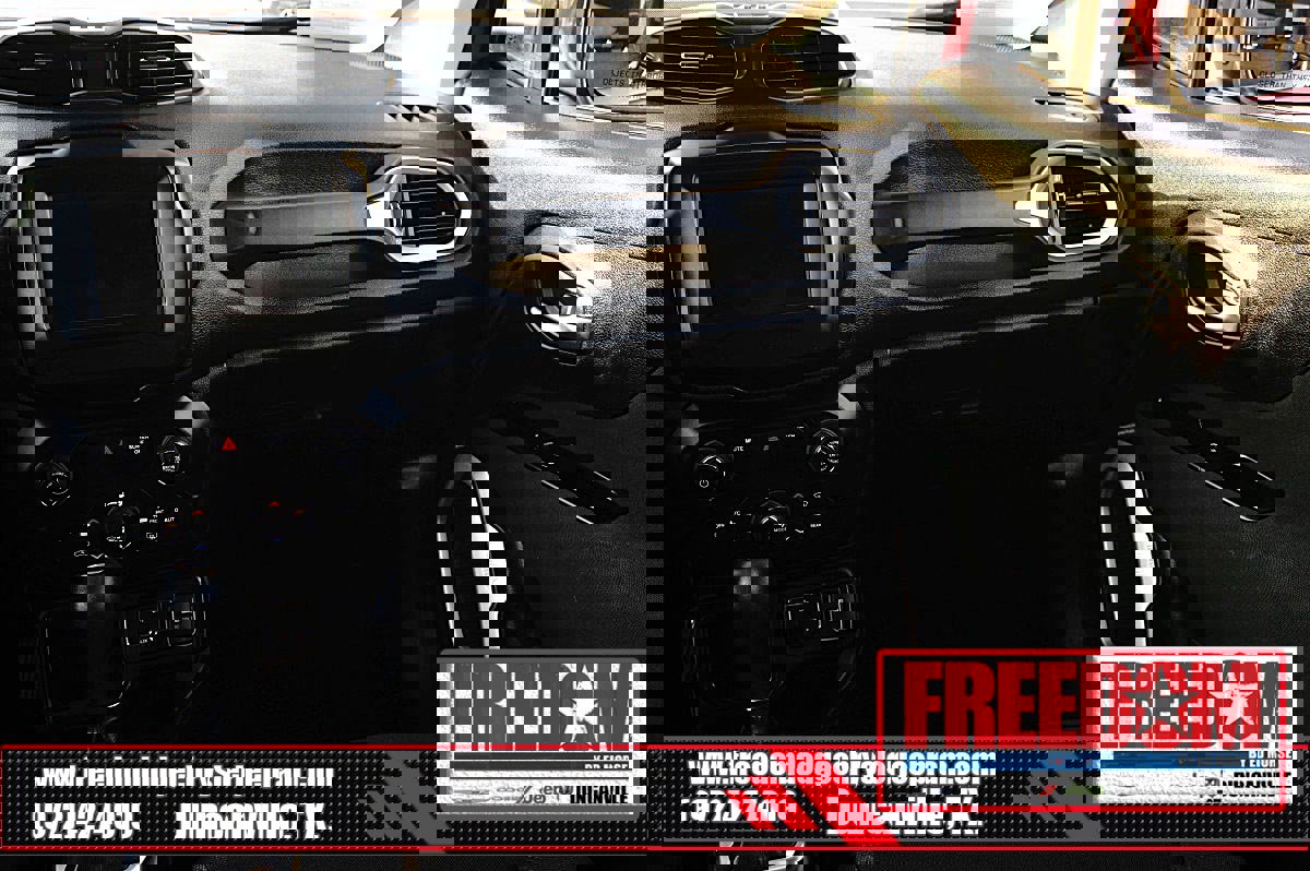 Used 2020 Jeep Renegade Latitude image 36