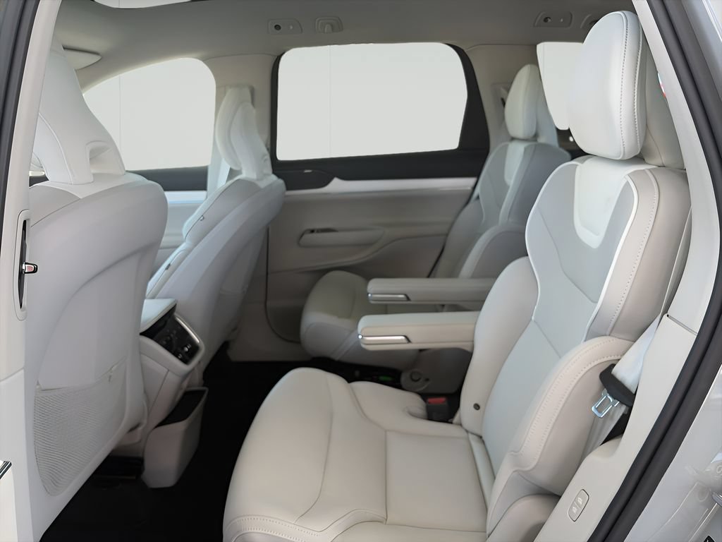 New 2026 Volvo EX90 Plus AWD/4WD image 8