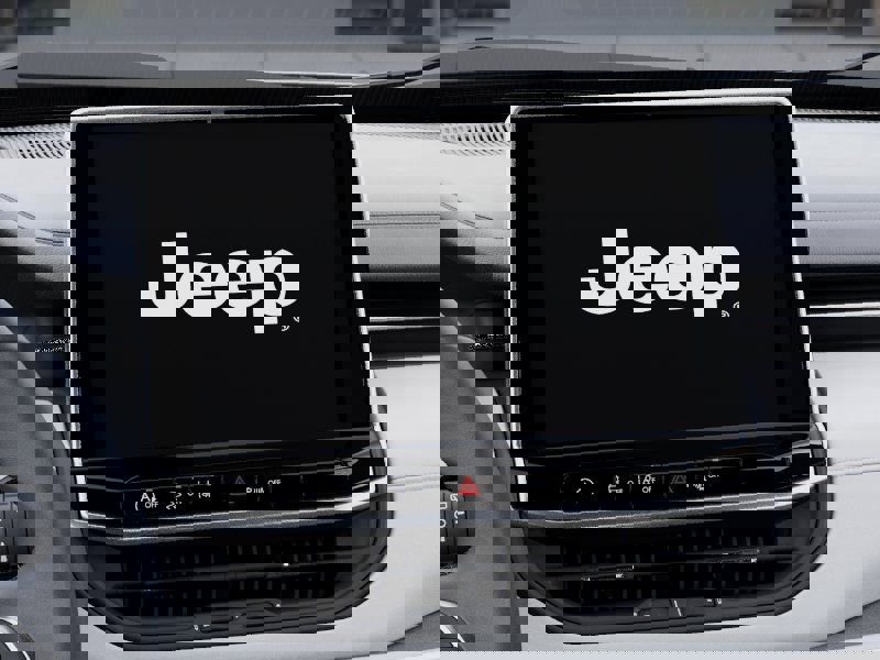 New 2026 Jeep Compass Limited image 18