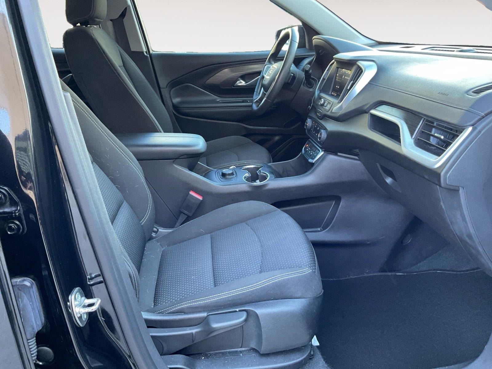 Used 2024 GMC Terrain SLE w/ Elevation Edition AWD/4WD image 15