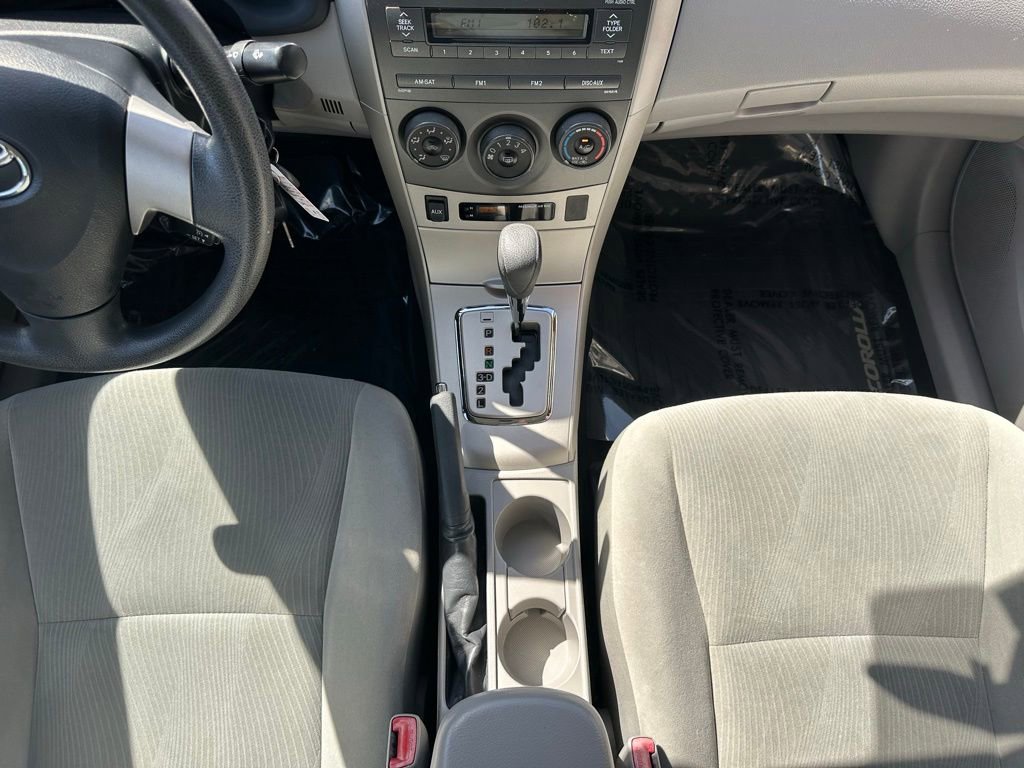 Used 2011 Toyota Corolla LE image 20