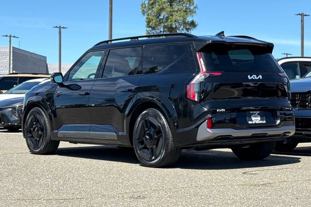 Certified 2024 Kia EV9 GT-Line AWD/4WD image 8
