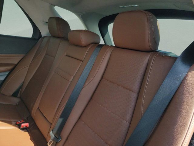 Used 2025 Mercedes-Benz GLE 450e 4MATIC w/ Winter Package image 14