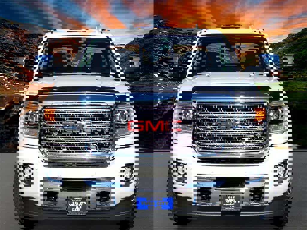 Used 2016 GMC Sierra 3500 Denali w/ Duramax Plus Package image 2