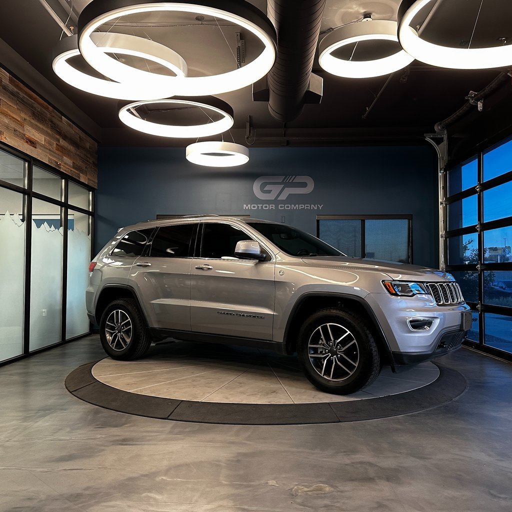 Used 2020 Jeep Grand Cherokee Laredo w/ Quick Order Package 2BN North