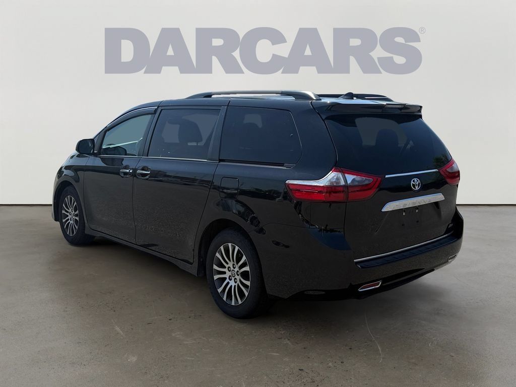 Used 2020 Toyota Sienna XLE FWD image 5
