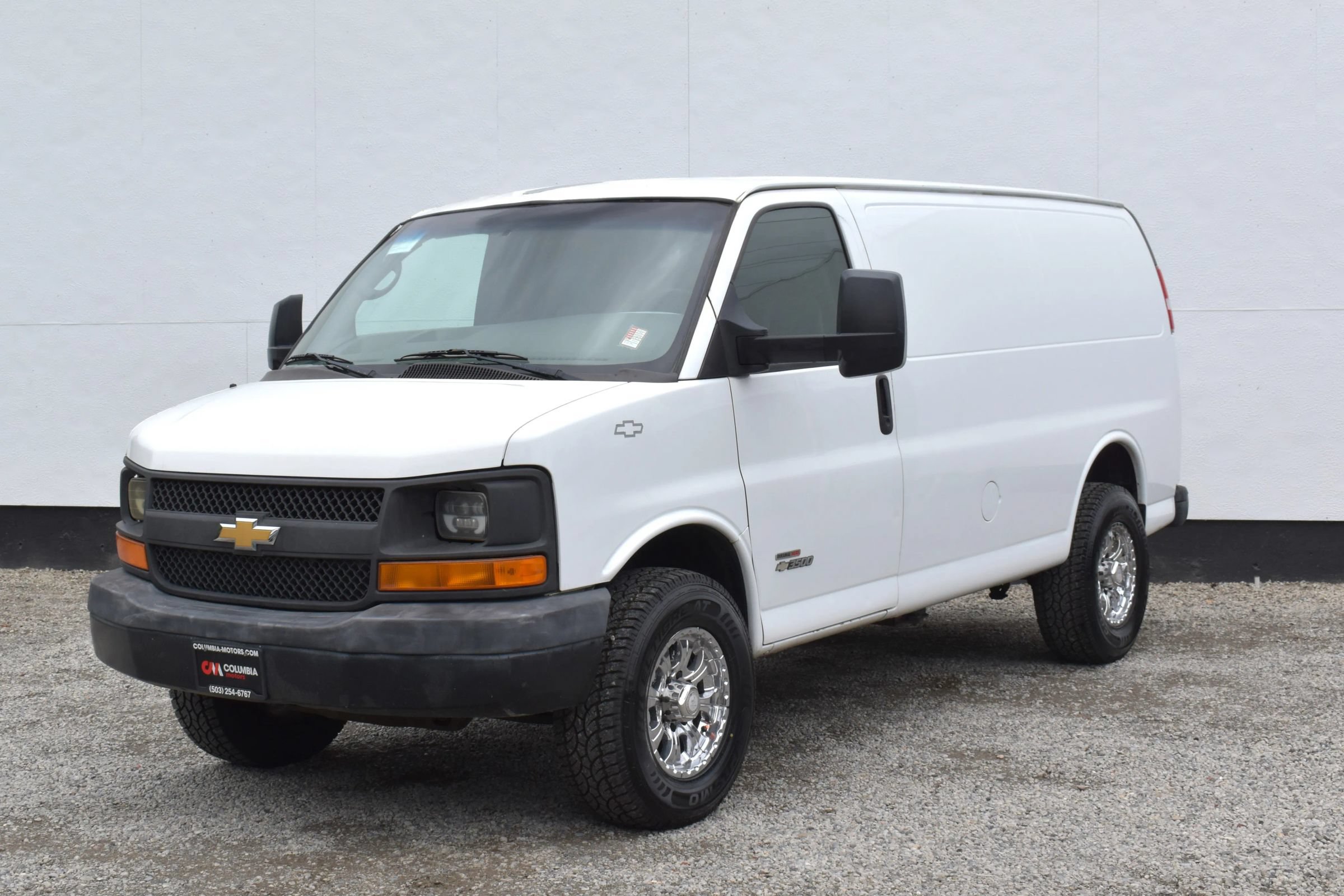Used 2006 Chevrolet Express 3500 RWD image 34