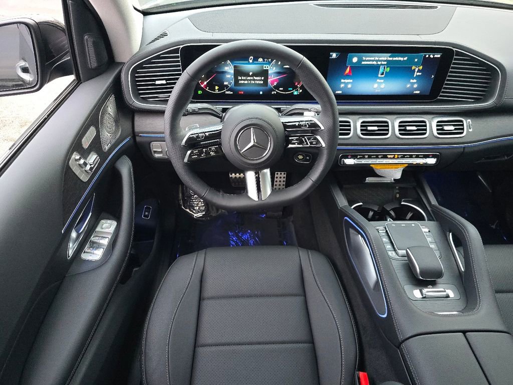 New 2026 Mercedes-Benz GLS 450 4MATIC image 23