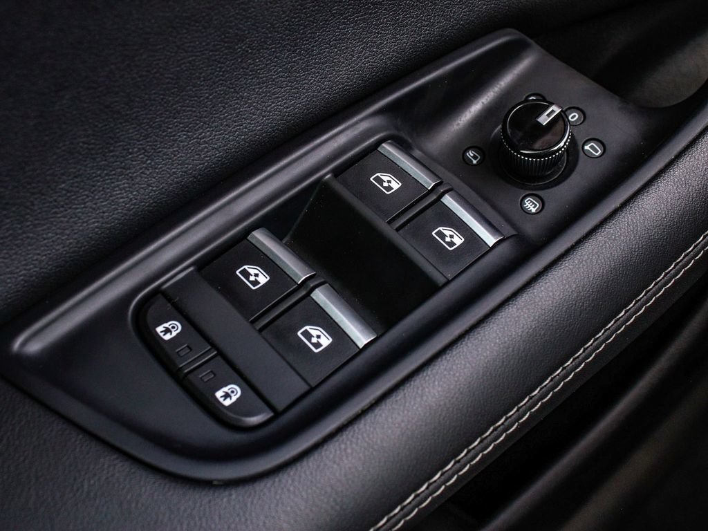 Used 2023 Audi Q8 Premium Plus w/ Premium Plus Package AWD/4WD image 10