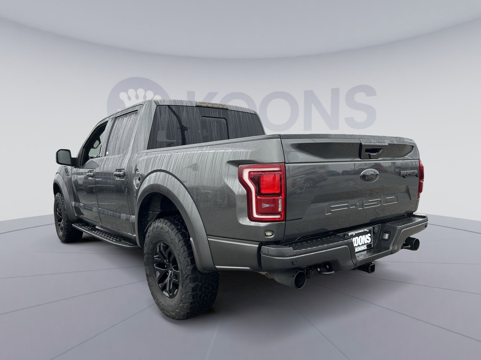 Used 2018 Ford F150 Raptor w/ Equipment Group 802A Luxury image 4