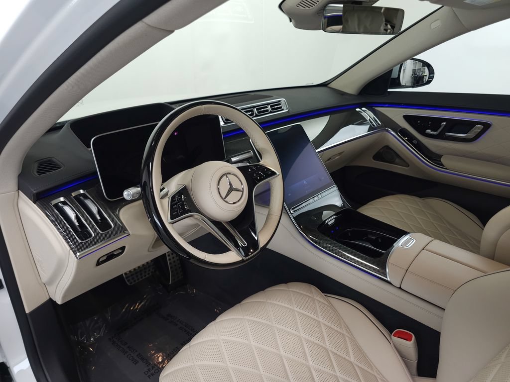 Certified 2025 Mercedes-Benz S 580 4MATIC Sedan image 9