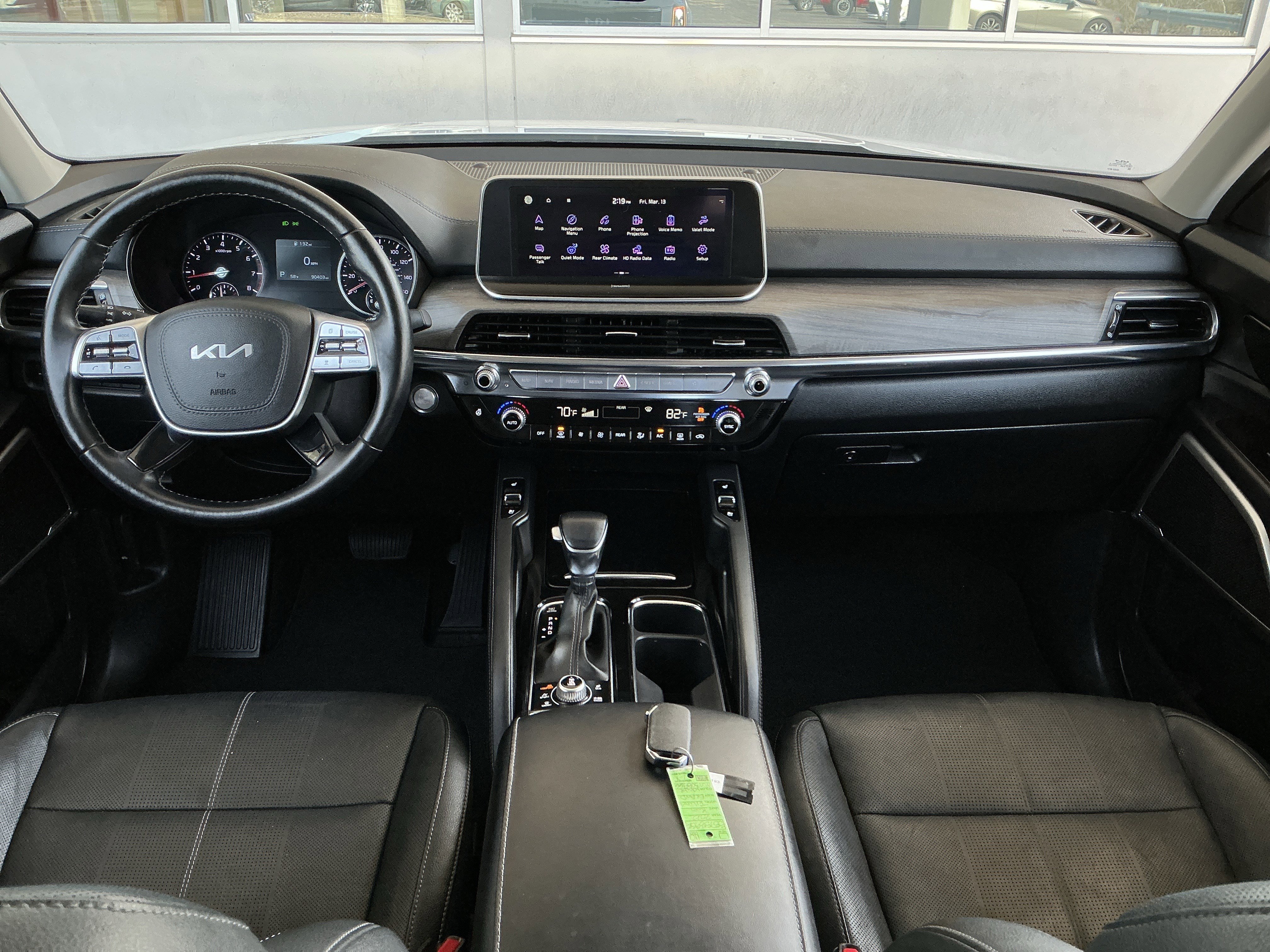 Used 2022 Kia Telluride EX w/ EX Premium Package image 4