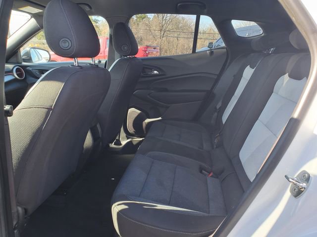 Certified 2024 Chevrolet Trax RS image 11