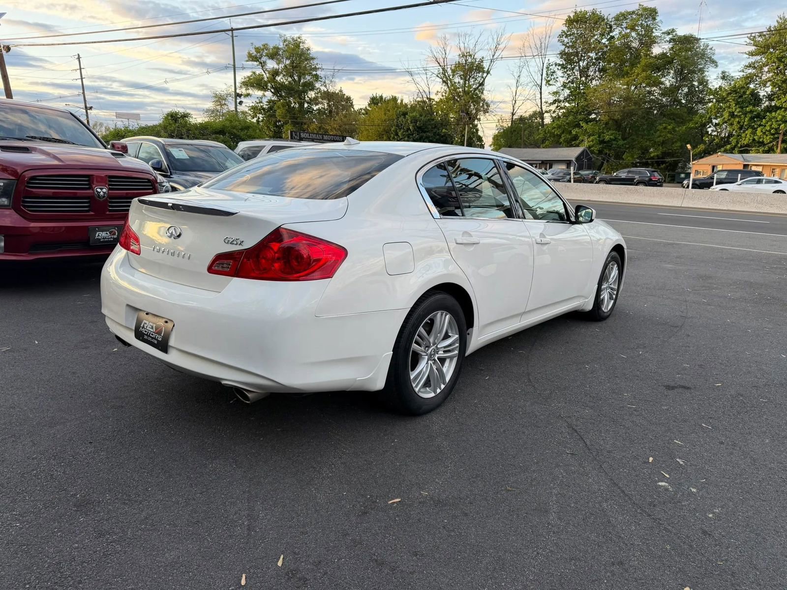 Used 2012 INFINITI G25 x AWD/4WD image 7
