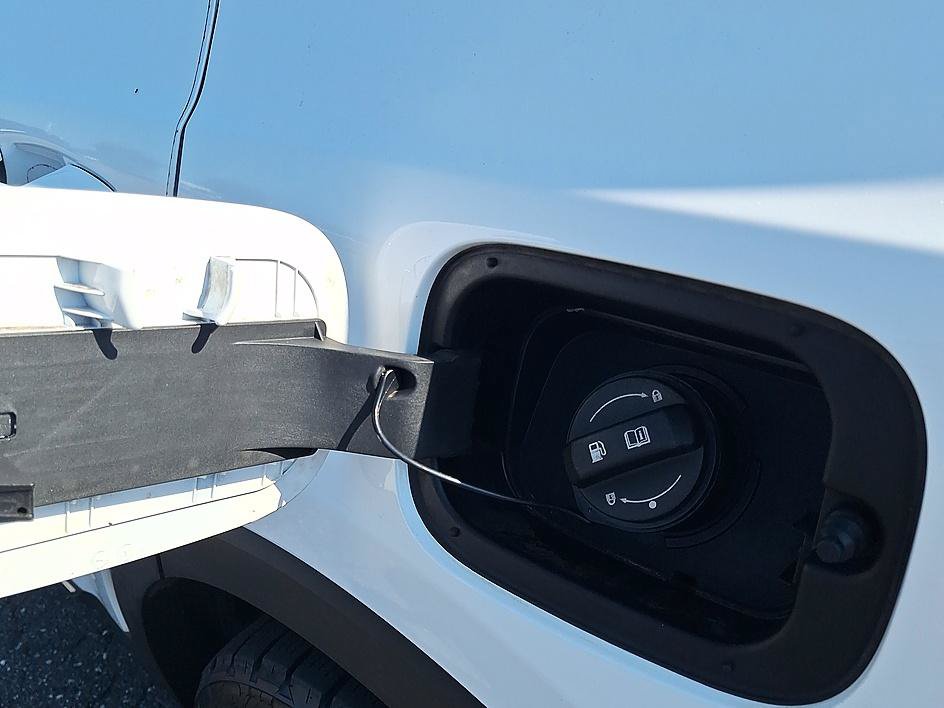 Used 2020 Kia Telluride EX FWD image 32