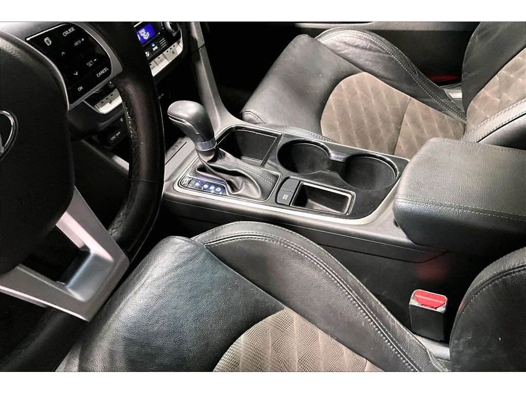 Used 2018 Hyundai Sonata Sport image 18