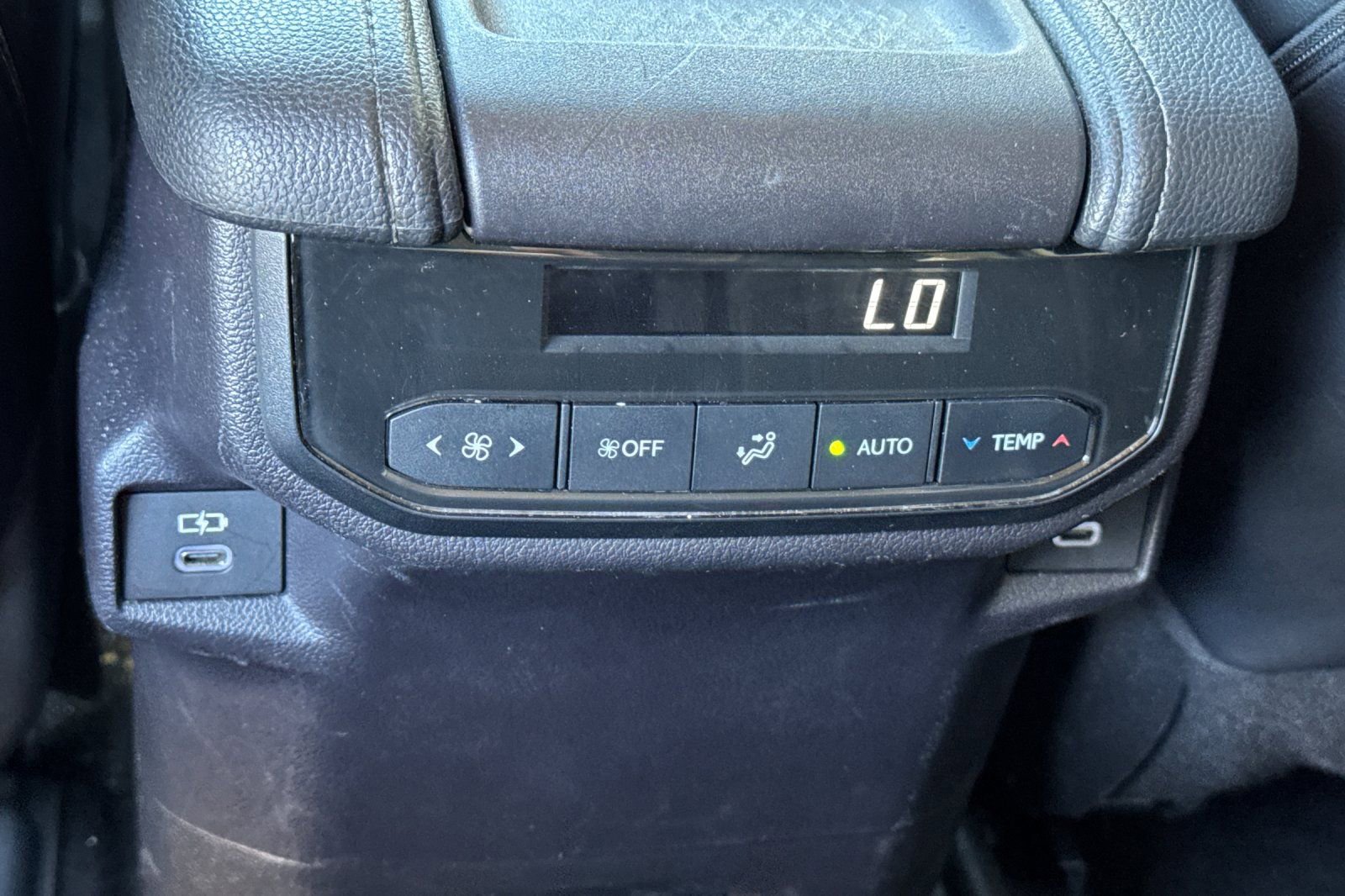 Used 2025 Toyota Grand Highlander AWD image 45