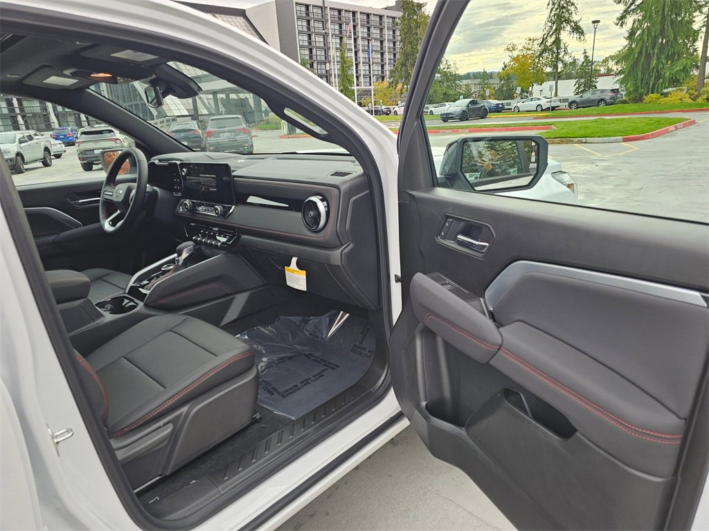 New 2026 Chevrolet Colorado Z71 w/ Technology Package image 12