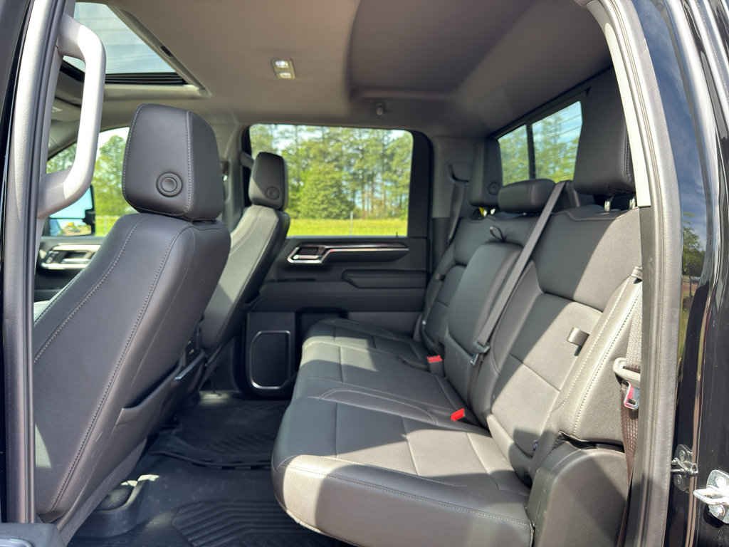 Used 2024 Chevrolet Silverado 2500 LTZ w/ LTZ Plus Package image 35