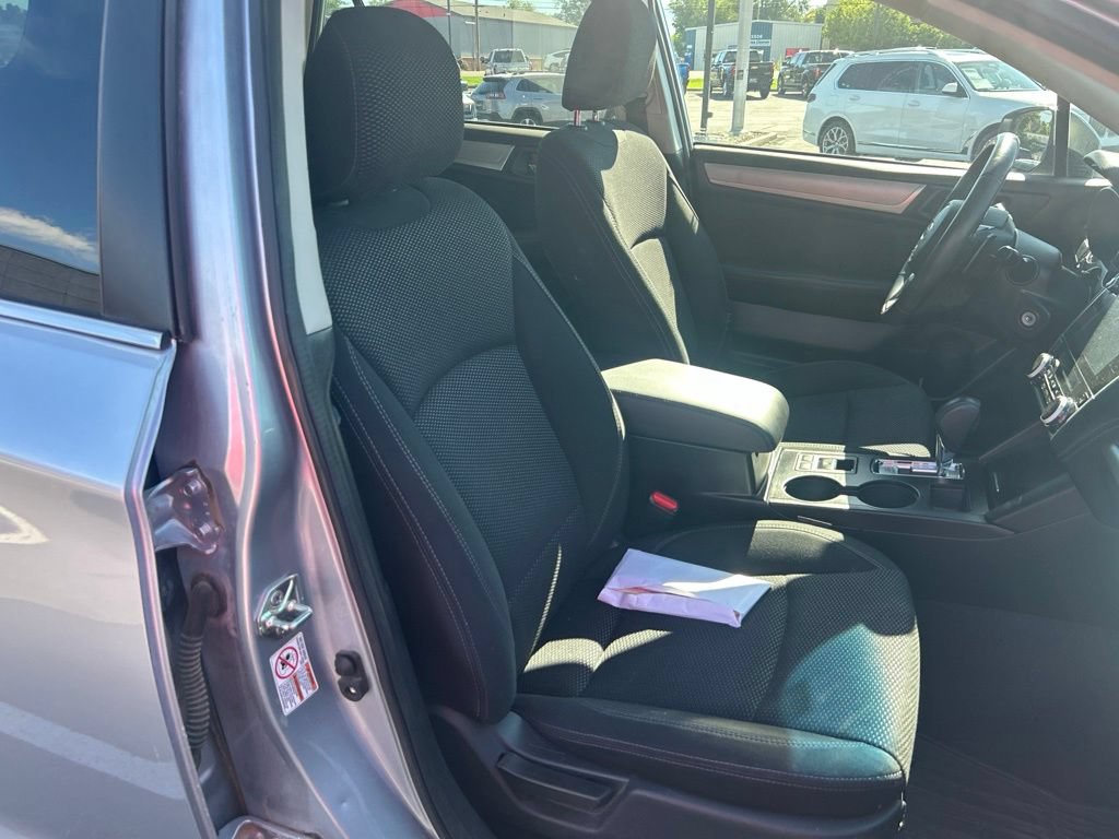 Used 2018 Subaru Outback 2.5i Premium w/ Protection Package #1 AWD/4WD image 15