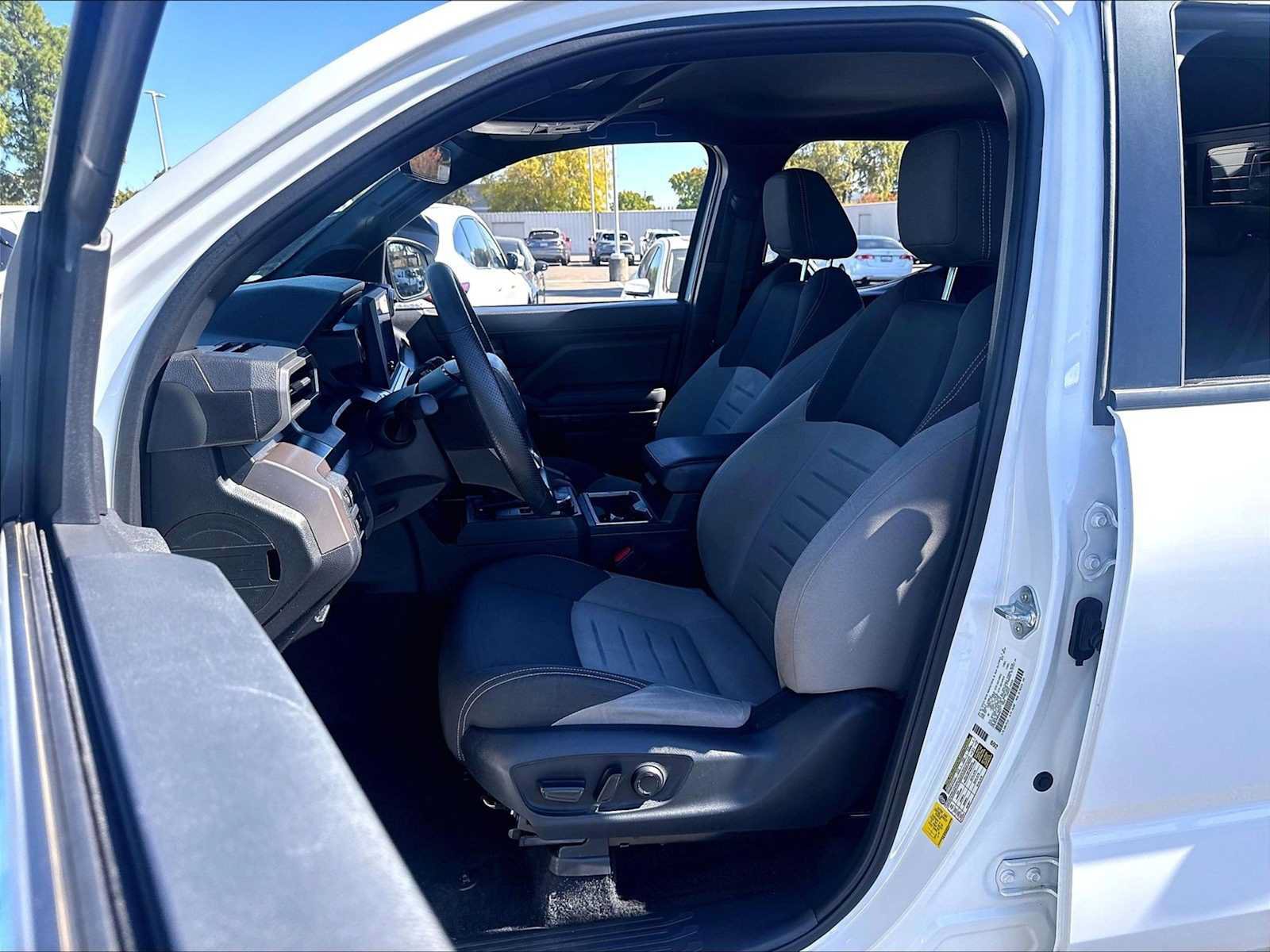 Used 2024 Toyota Tacoma TRD Sport w/ TRD Sport Upgrade Package AWD/4WD image 26