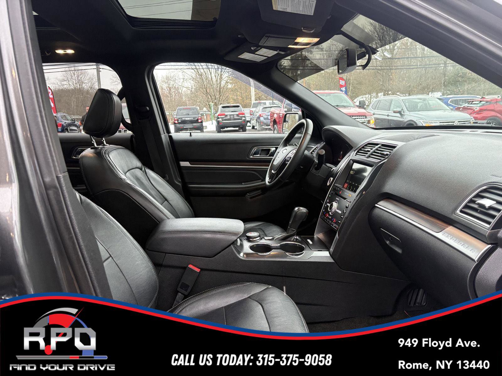 Used 2018 Ford Explorer Limited image 17