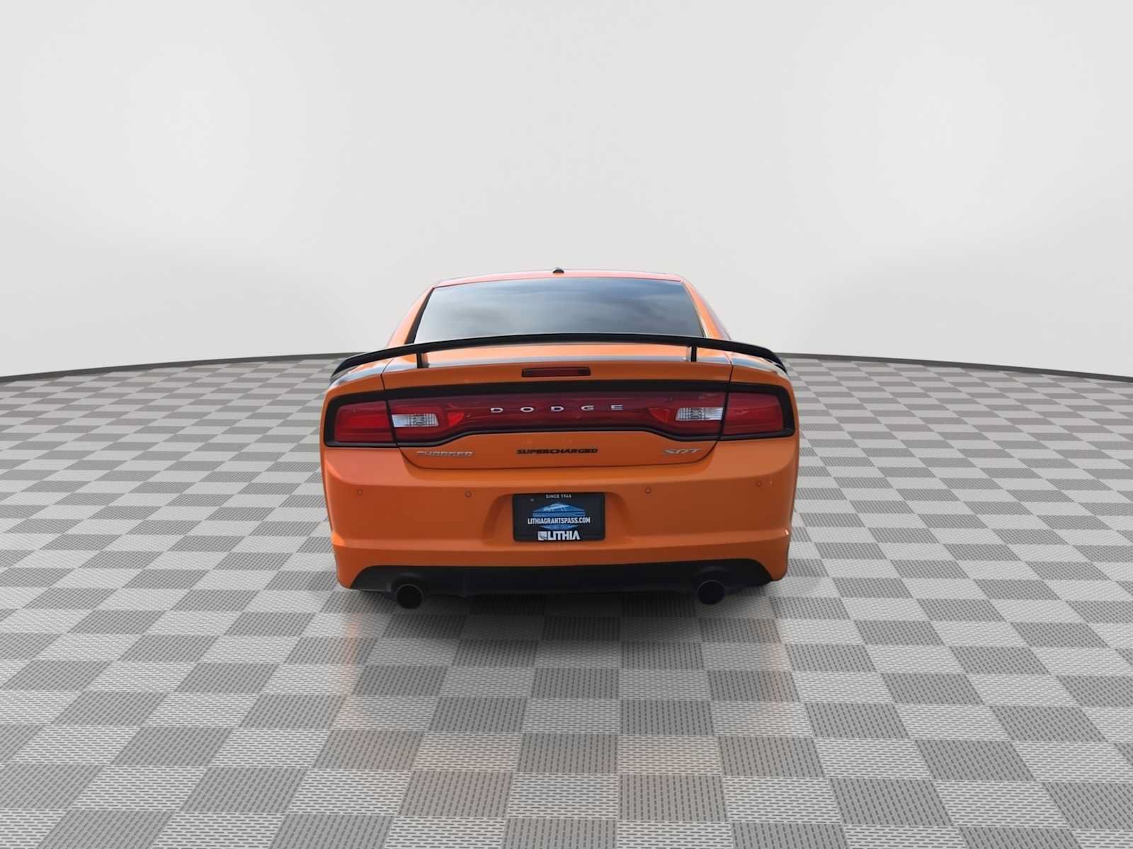 Used 2014 Dodge Charger SRT8 Super Bee w/ Convenience Group II RWD image 7