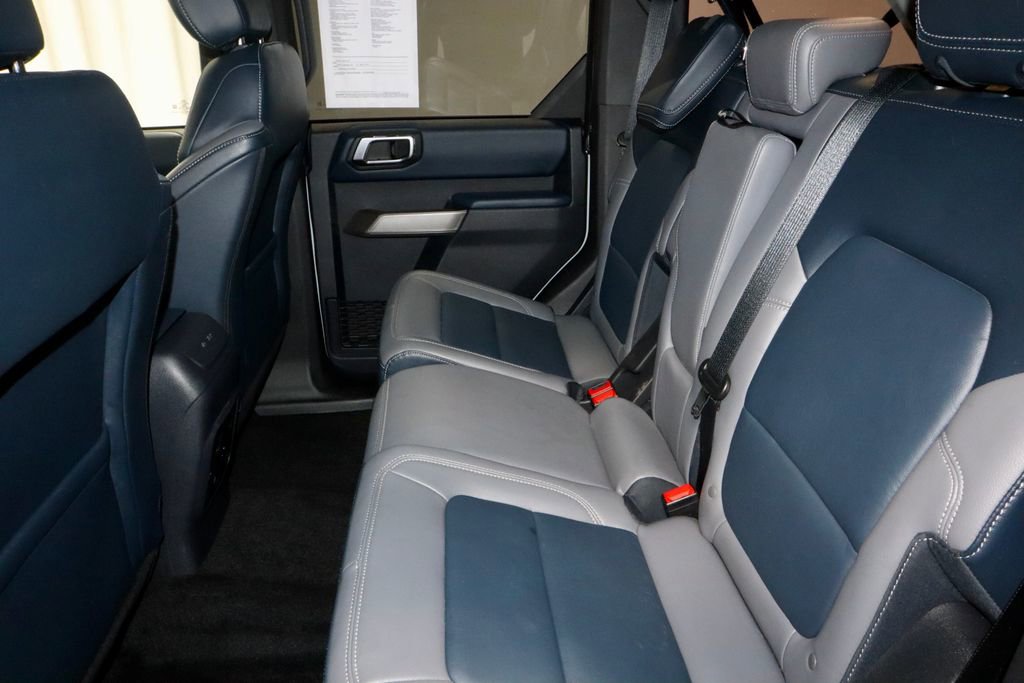 Used 2023 Ford Bronco Outer Banks image 23