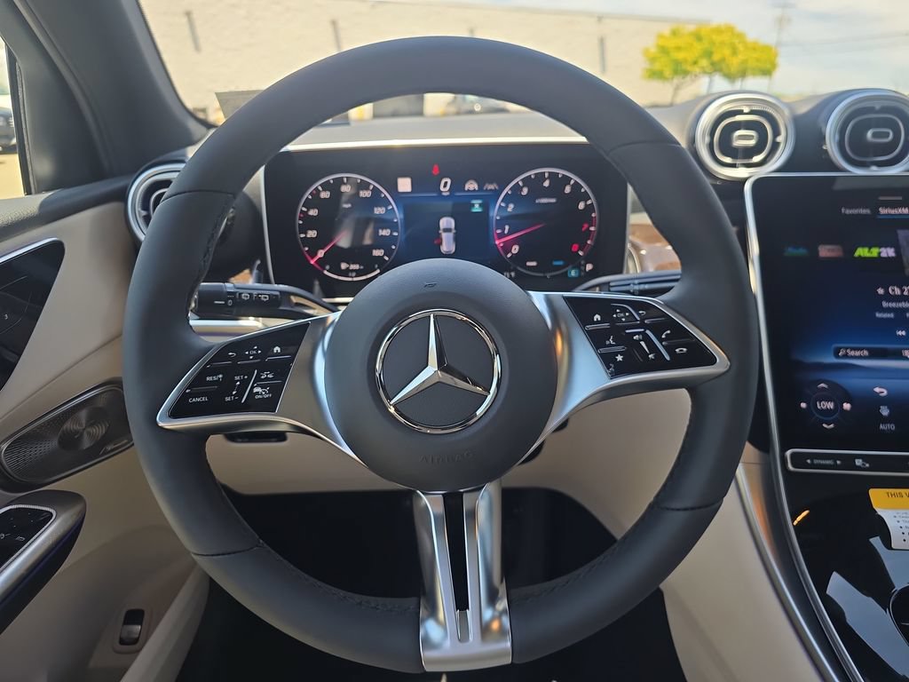New 2026 Mercedes-Benz GLC 300 4MATIC image 14
