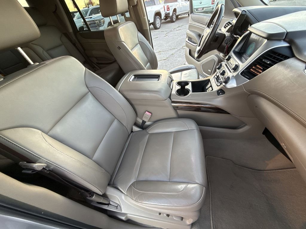 Used 2019 GMC Yukon SLT image 28