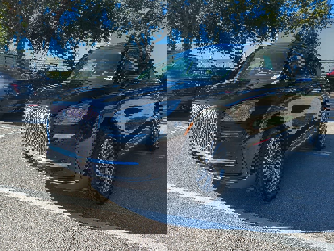 New 2026 Lincoln Corsair Premiere image 8