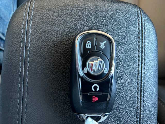Used 2023 Buick Encore GX Select w/ Sport Touring Package FWD image 24