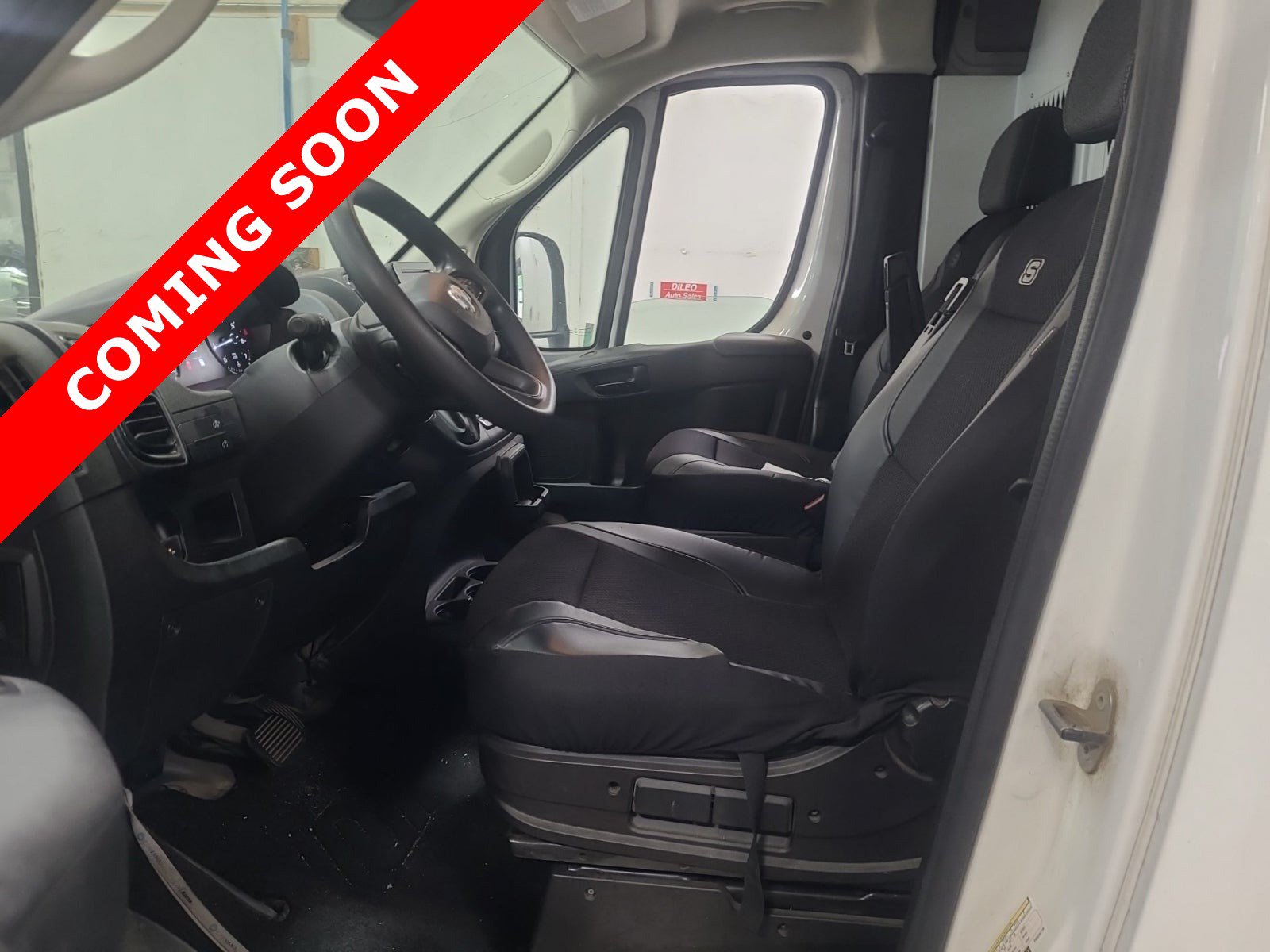 Used 2023 RAM ProMaster 3500 FWD image 6