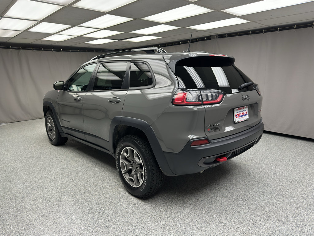 Used 2022 Jeep Cherokee Trailhawk AWD/4WD image 2