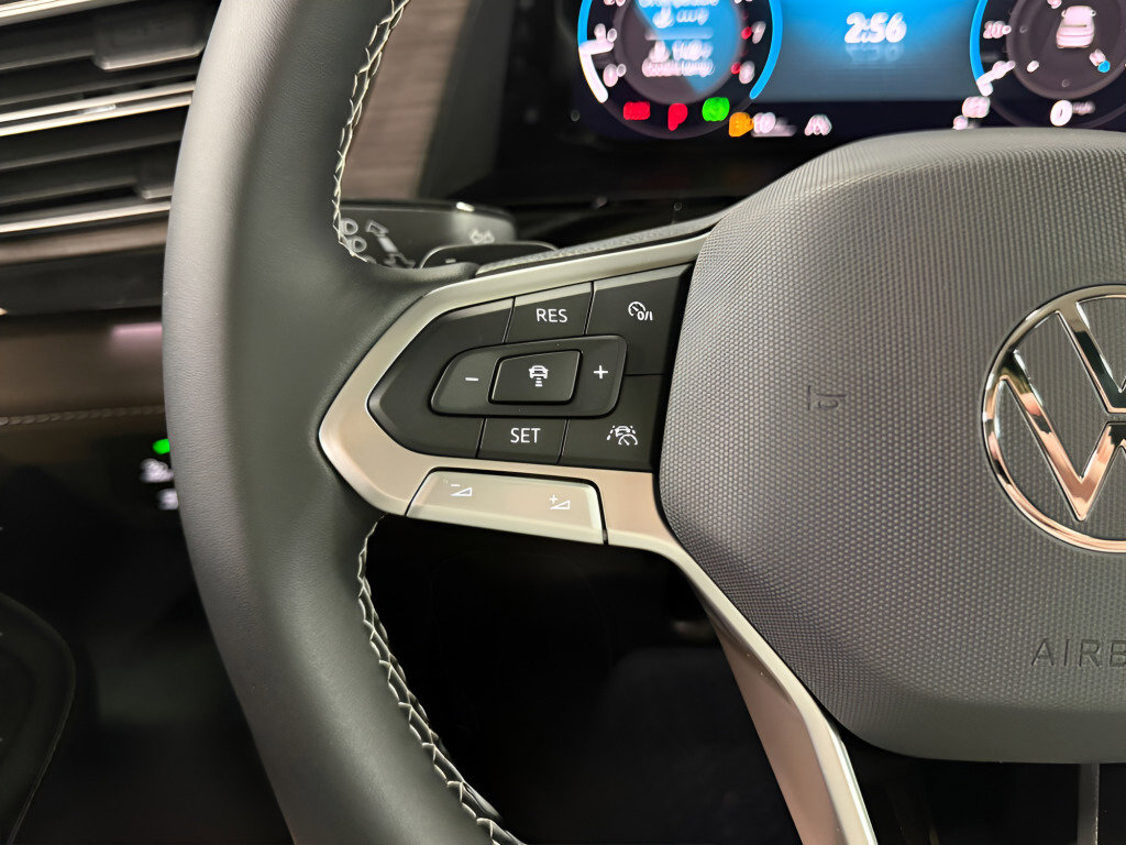 New 2026 Volkswagen Atlas SEL image 12