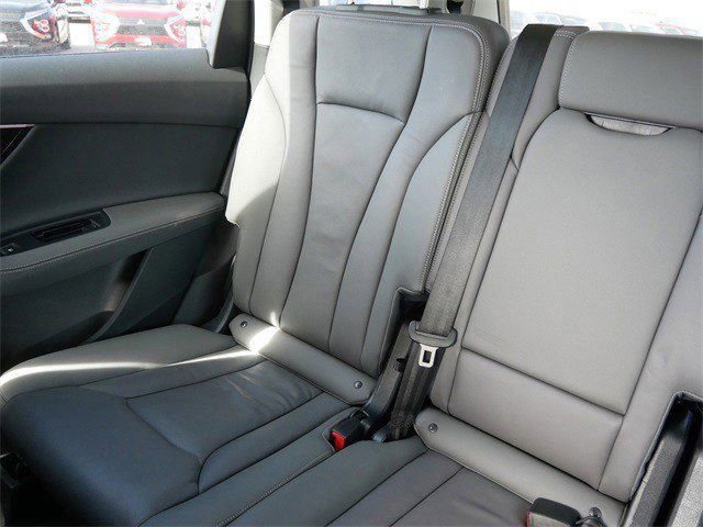Used 2025 Audi Q7 3.0T Premium Plus image 13